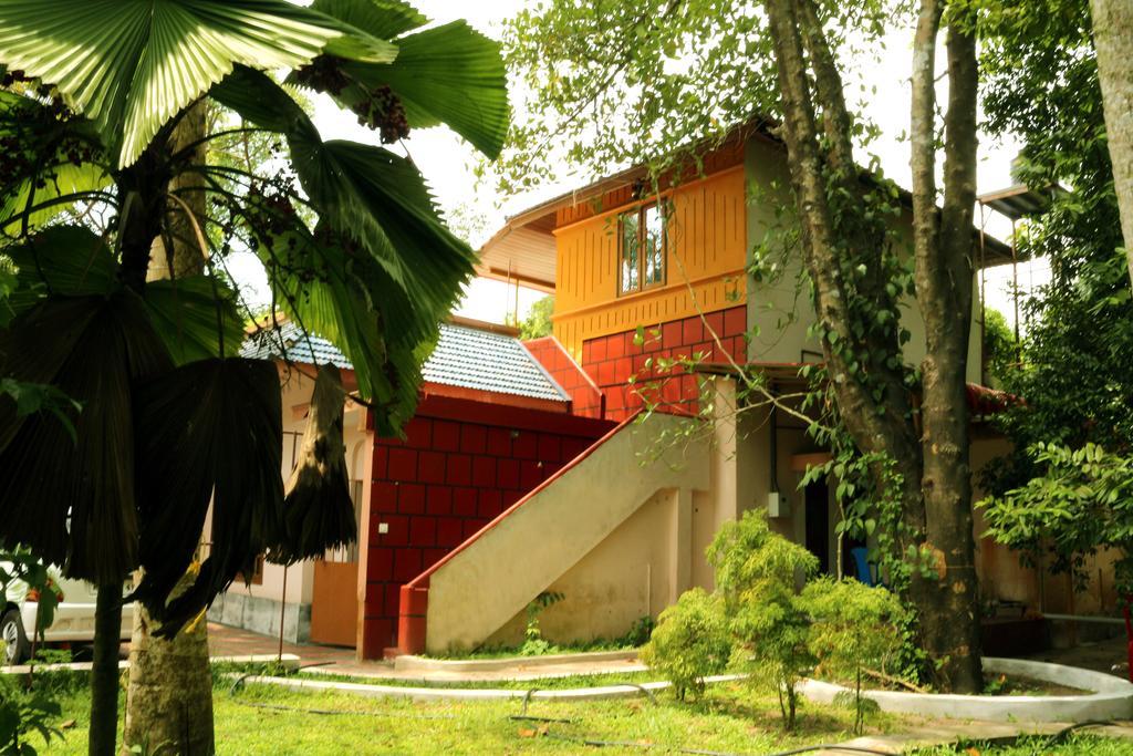 Marari Beach Pearl Homestay Mararikulam Esterno foto